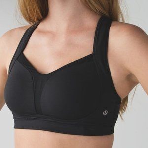 Lululemon Athletica Padded Ta Ta Tamer Black Bra Size:DD32